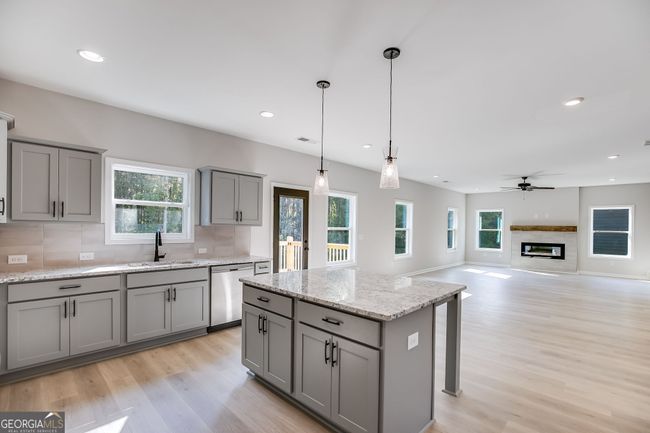 113 Cresthaven Dr, House other with 4 bedrooms, 3 bathrooms and 2 parking in Carrollton GA | Image 28