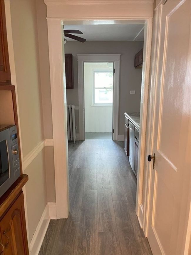 39 Barnard Rd, House other with 2 bedrooms, 1 bathrooms and 2 parking in Worcester MA | Image 9