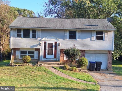304-11 Prince Edward Dr, COATESVILLE, PA, 19320-4109 | Card Image