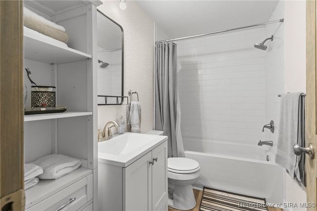 11945 N Jefferson Rd, Home with 3 bedrooms, 2 bathrooms and null parking in Madison IN | Image 22