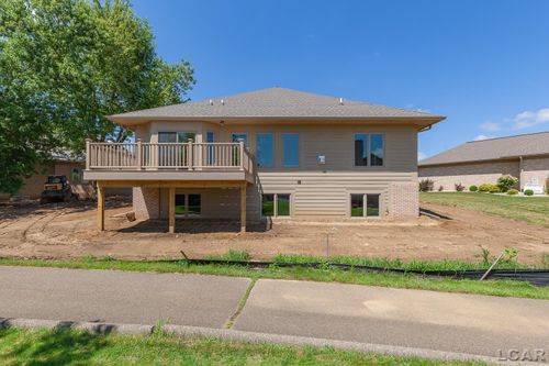 2577 Mulligan Dr, Jackson, MI, 49203-5500 | Card Image