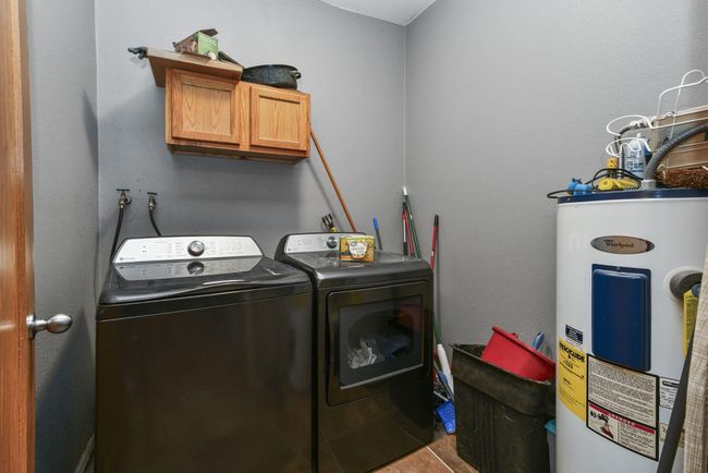 33 (1) | Image 34
