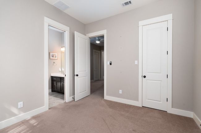 2204 Lindell Ave, House other with 4 bedrooms, 4 bathrooms and 2 parking in Austin TX | Image 29