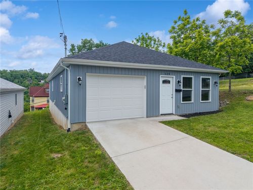 529 Weston Way, Pittsburgh, PA, 15220 | Card Image