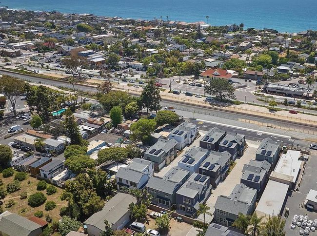 569 N Vulcan Ave, House other with 3 bedrooms, 3 bathrooms and 2 parking in Encinitas CA | Image 26