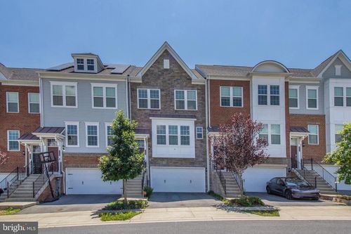 7925 Breezy Knoll Ln, HANOVER, MD, 21076-2241 | Card Image