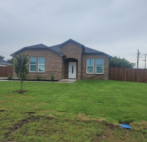 1221 Gannon Ln, Desoto, TX, 75115-2606 | Card Image
