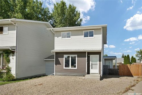 213 Bowman Crt, Saskatoon, SK, S7L6P6 | Card Image