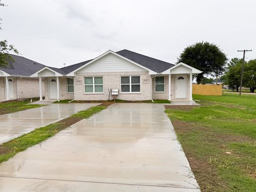 114-200 N Dallas St, Rice, TX, 75155 | Card Image
