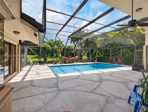 1025 Creekford Dr, Weston, FL, 33326-2834 | Card Image