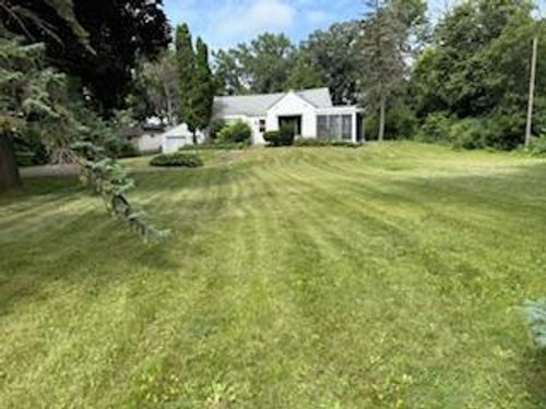 641 Sibley Memorial Hwy, Saint Paul, MN, 55118-1044 | Card Image