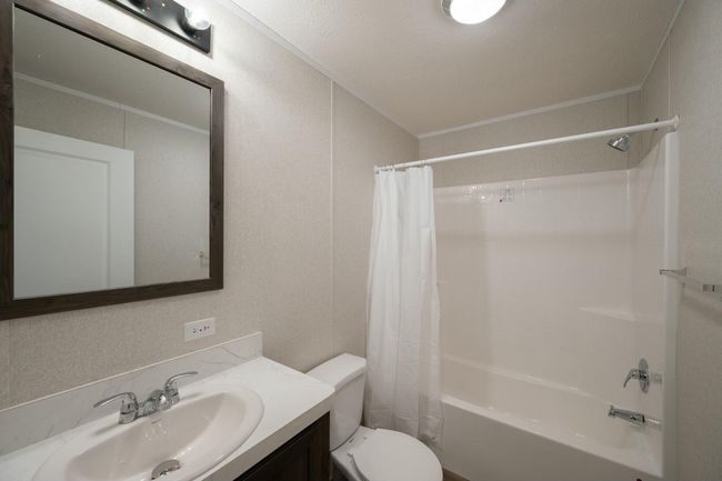 UNIT-34 - 1241 Manistee River Rd, House other with 3 bedrooms, 2 bathrooms and null parking in Three Rivers MI | Image 12