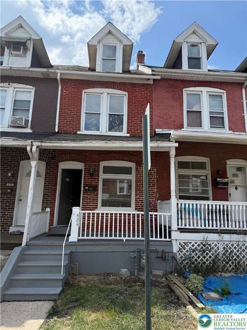 424 W Cedar St, Allentown, PA, 18102-1704 | Card Image