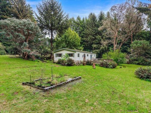 875 Aldergrove Road, Arcata, CA, 95521 | Card Image
