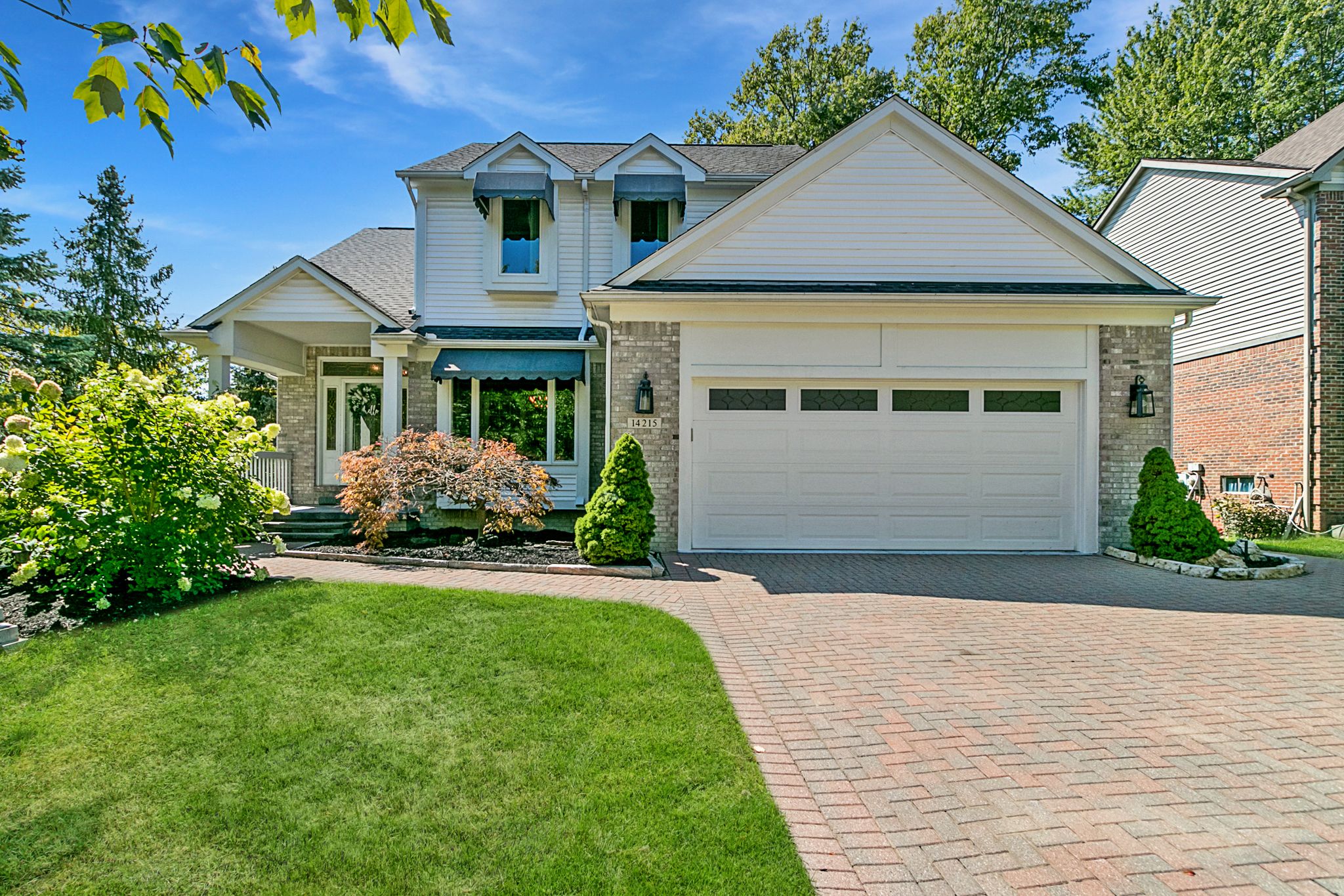 Village Ct, Plymouth, MI 48170