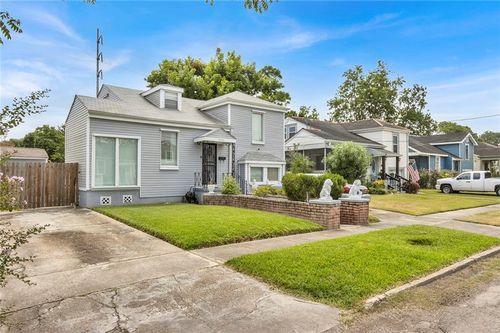 4741 Eastern St, New Orleans, LA, 70122-6125 | Card Image