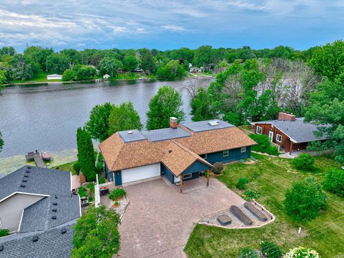 520 Glenbrook Ave N, Oakdale, MN, 55128-6505 | Card Image