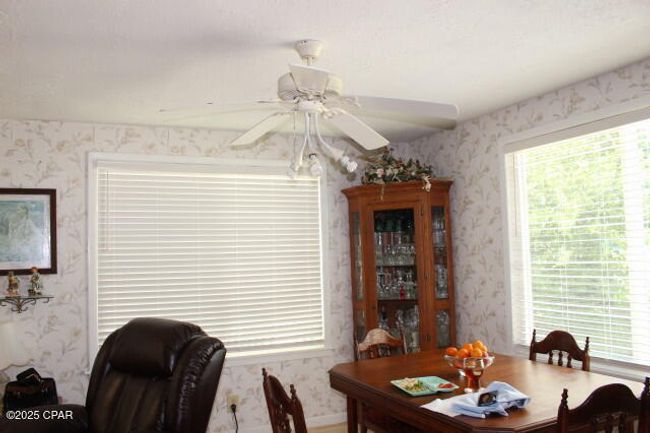 2100 Third Ave, House other with 3 bedrooms, 3 bathrooms and null parking in Sneads FL | Image 36