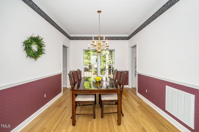 Dining room | Image 17