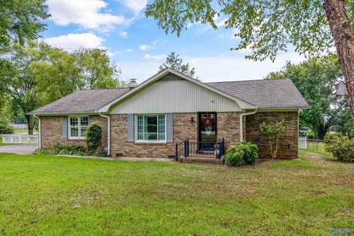 1210 Blevins Gap Rd Se, Huntsville, AL, 35802-2708 | Card Image