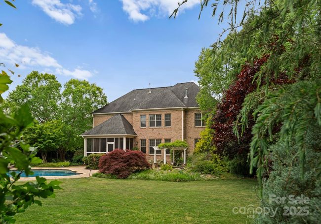 2304 Thunder Gulch Ct, House other with 6 bedrooms, 7 bathrooms and null parking in Waxhaw NC | Image 44