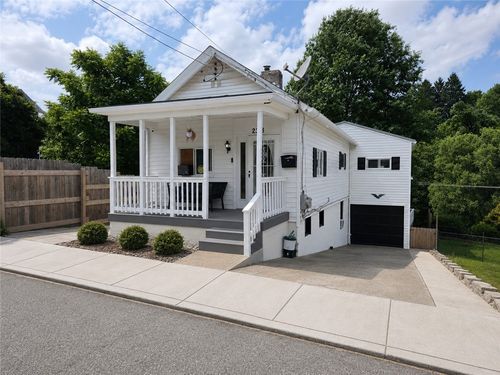 246 Freidel St, Homestead, PA, 15120-2342 | Card Image