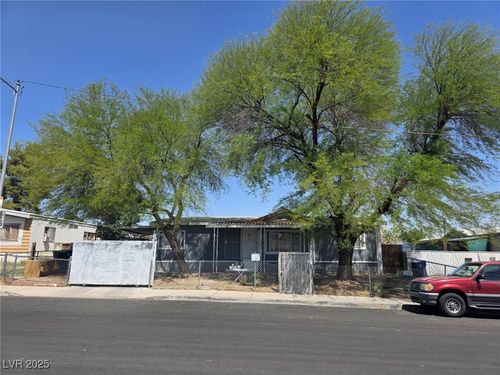 4794 Saguaro Way, Las Vegas, NV, 89121 | Card Image