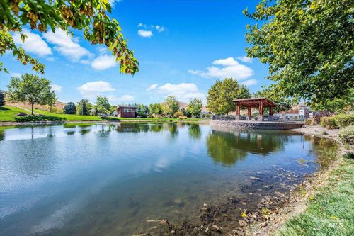 18258 N Goldenridge Way, Boise, ID, 83714-8886 | Card Image