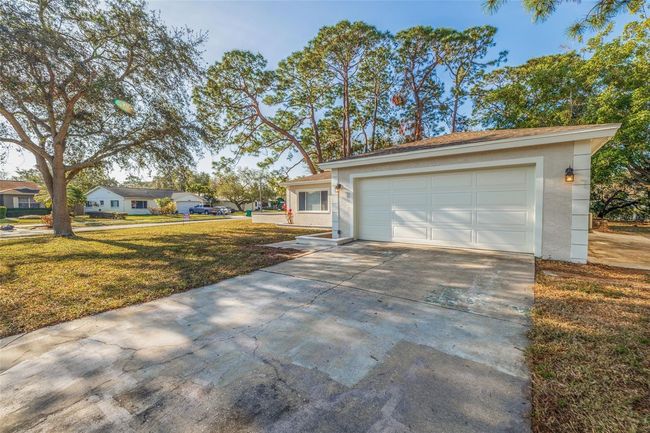 6905 122 Nd Dr, House other with 3 bedrooms, 2 bathrooms and null parking in LARGO FL | Image 4