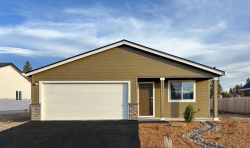 51788 Morning Pine Dr, La Pine, OR, 97739-8706 | Card Image