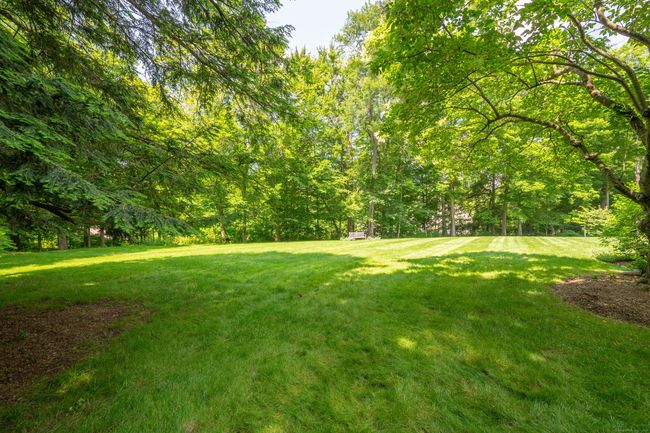 18 Hunters Ridge Rd, House other with 4 bedrooms, 3 bathrooms and 8 parking in Southbury CT | Image 23