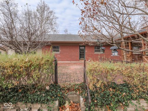 1752 E Shady Ln, Martinsville, IN, 46151-5806 | Card Image