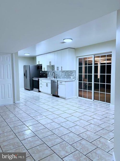 8186 Paper Birch Drive, LORTON, VA, 22079 | Card Image