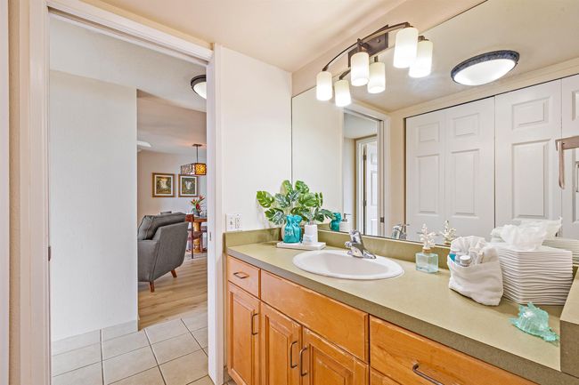 1003B - 4327 Lower Honoapiilani Rd, Condo with 2 bedrooms, 2 bathrooms and null parking in Lahaina HI | Image 13