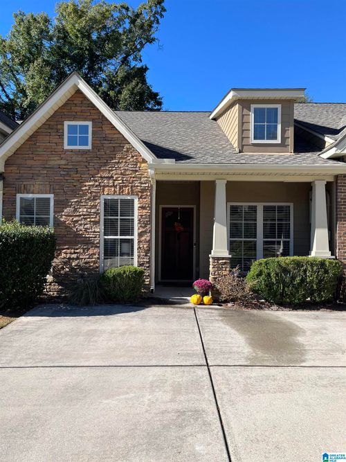 8-3939 River Pointe Ln, Vestavia Hills, AL, 35216-6823 | Card Image