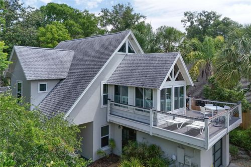 421 W 10th Ave, MOUNT DORA, FL, 32757-4236 | Card Image