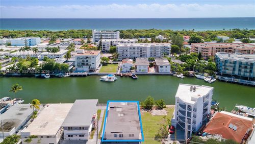8135 Crespi Blvd, Miami Beach, FL, 33141-1544 | Card Image