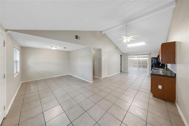 Living Room | Image 5