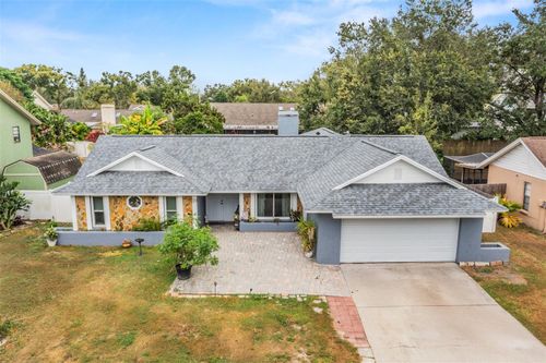 1612 Carter Oaks Dr, VALRICO, FL, 33596-6127 | Card Image