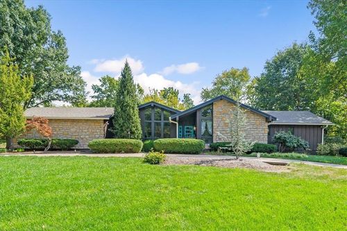 9601 Lee Blvd, Leawood, KS, 66206-2262 | Card Image