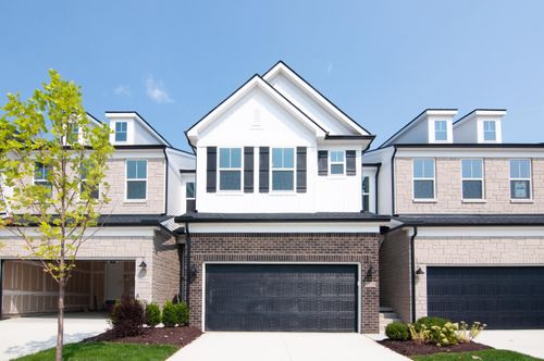 5559 E Spaniel Dr, Ann Arbor, MI, 48108-7948 | Card Image