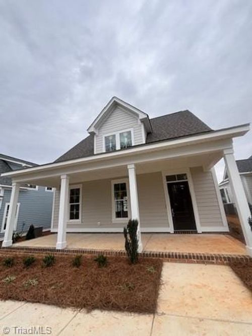 911 Eucalyptus Ct, Winston Salem, NC, 27106-9514 | Card Image