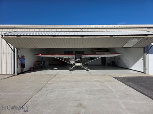 84 Taxi Way N, Belgrade, MT, 59714 | Card Image