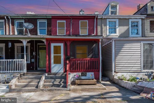1228 Derry St, HARRISBURG, PA, 17104-1024 | Card Image