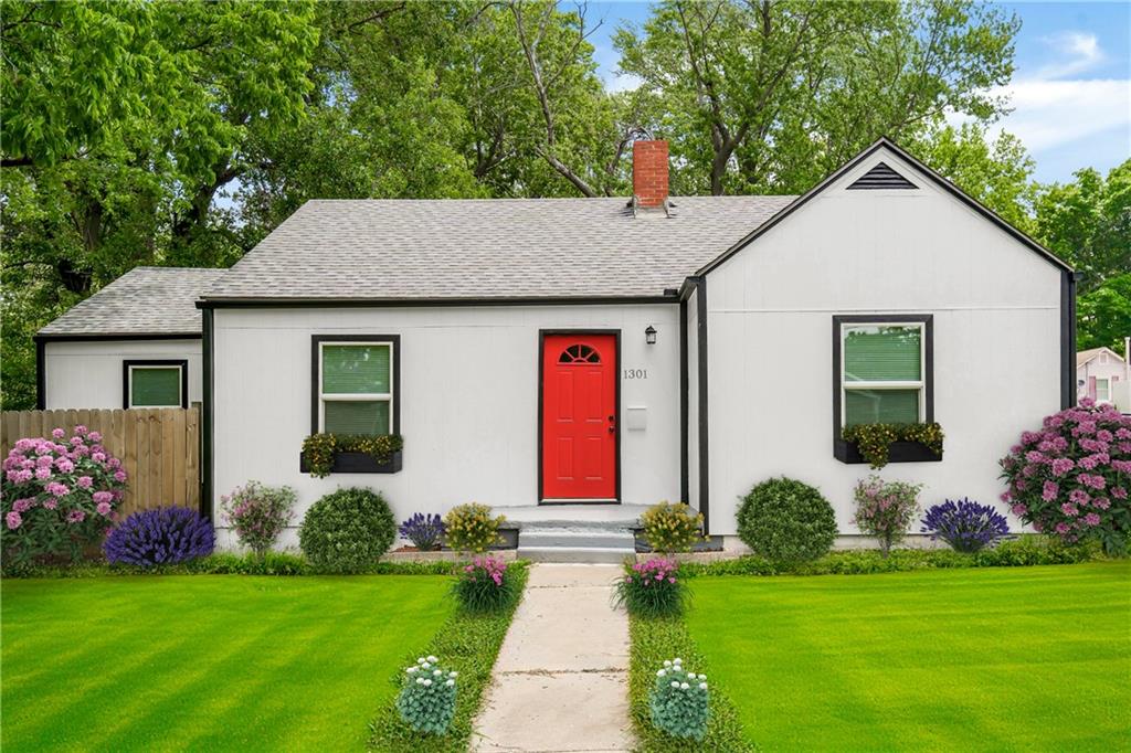 Liberty St, Independence, MO 64050