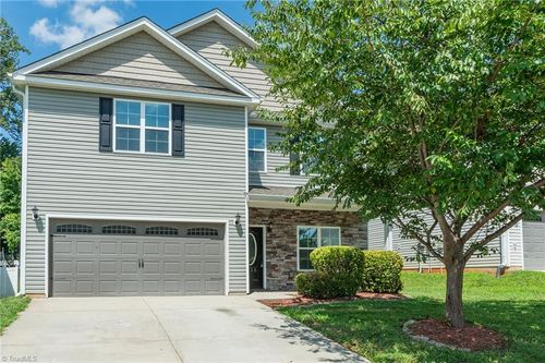 4416 Morning Ridge Ln, Winston-Salem, NC, 27101-2276 | Card Image
