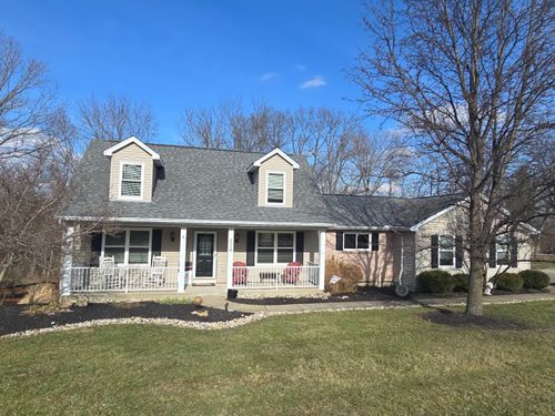438 Cresthaven Dr, Lawrenceburg, IN, 47025-6719 | Card Image
