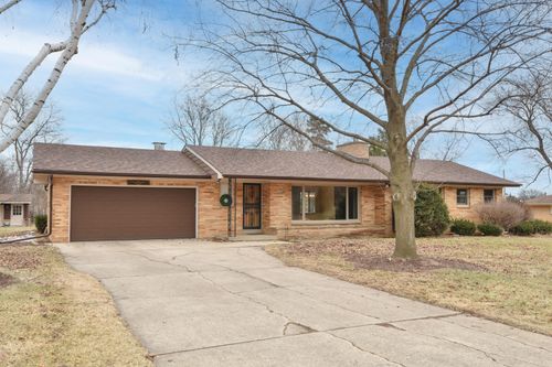 4260 N 163rd St, Brookfield, WI, 53005-1417 | Card Image