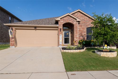 8413 Muddy Creek Dr, Fort Worth, TX, 76131-1678 | Card Image