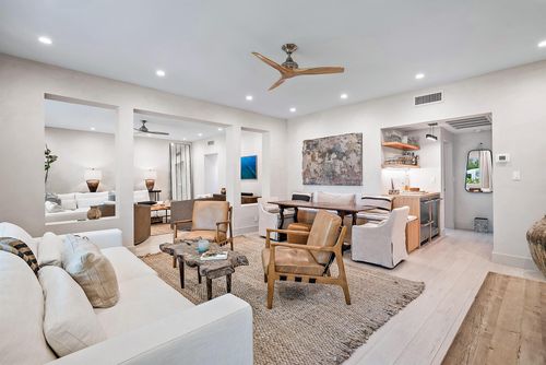 apt-3-220 Atlantic Ave, Palm Beach, FL, 33480-3743 | Card Image